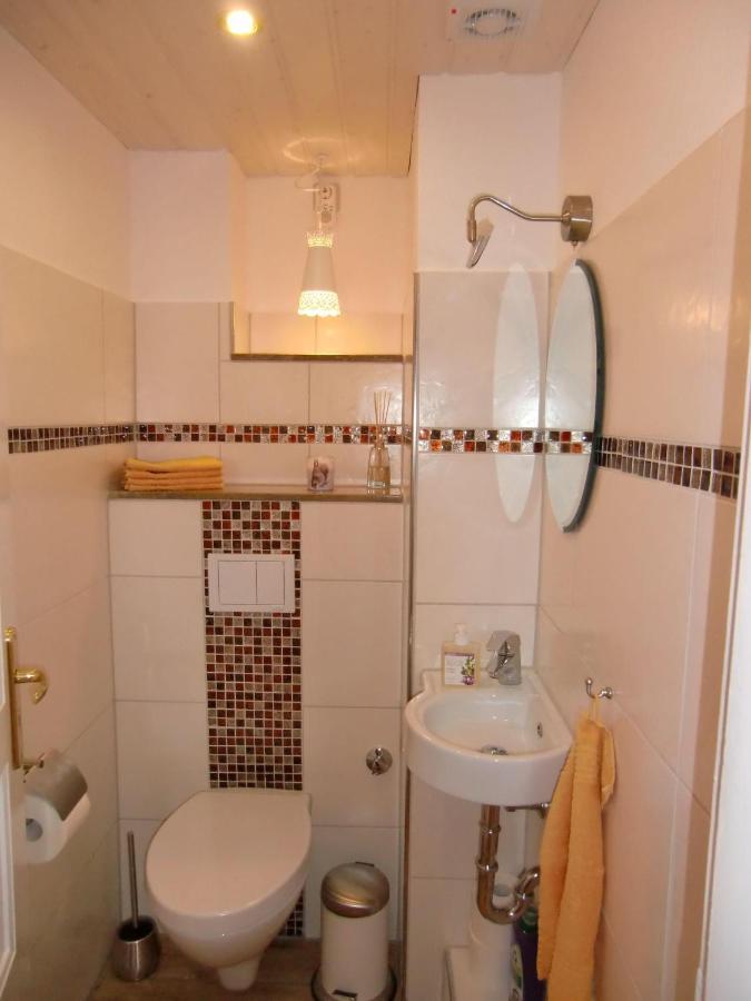 Traumhafte-Ferienwohnung-Kaethi フレンスブルク エクステリア 写真